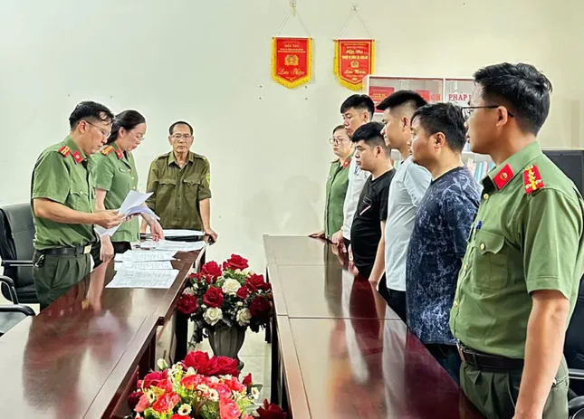 Triệt phá ổ nhóm chế tạo rồi rao bán vũ khí trên mạng ảnh 1