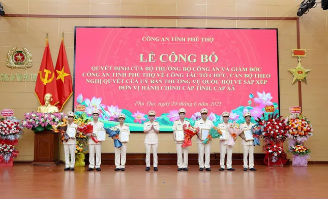 Công an tỉnh Phú Thọ mới công bố nhân sự sau sáp nhập ảnh 2