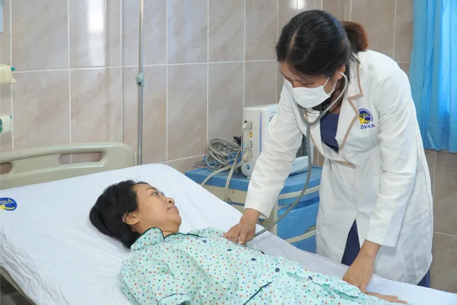 Đề xuất &apos;giảm trừ đặc biệt&apos; cho giáo dục, y tế trong Luật Thuế thu nhập cá nhân mới ảnh 2