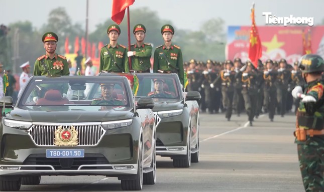 Thông tin mới về lễ diễu binh, diễu hành kỷ niệm 50 năm thống nhất đất nước ảnh 1