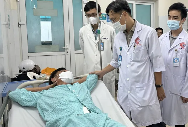 TPHCM sắp xếp, &apos;kéo&apos; bộ máy y tế đến gần dân ảnh 2
