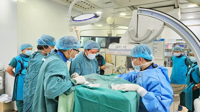 Đột tử 2 lần khi ngủ, người đàn ông thoát chết khó tin ảnh 1