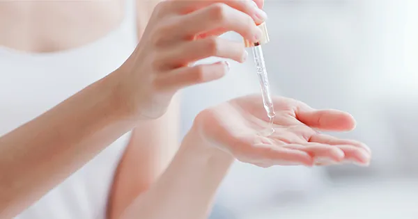 Nỗi khổ da dầu: Dưỡng thì sợ thành “chảo dầu”, không dưỡng thì xuống cấp, phải làm sao? ảnh 5