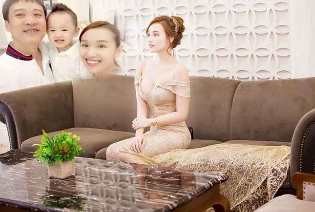 Showbiz 30/4: Thí sinh Hoa hậu hoàn vũ kể chuyện bị gạ ‘đi khách’ nghìn đô ảnh 2