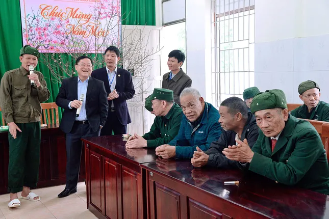 BIDV và báo Tiền Phong vui với thương binh và người có công ở Thanh Hóa ảnh 7