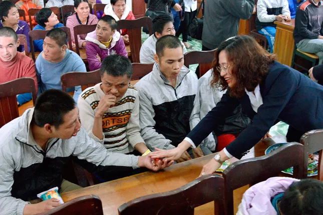 BIDV và báo Tiền Phong vui với thương binh và người có công ở Thanh Hóa ảnh 8