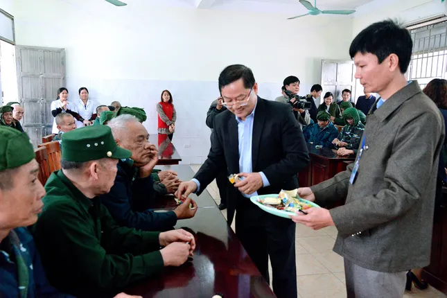 BIDV và báo Tiền Phong vui với thương binh và người có công ở Thanh Hóa ảnh 10