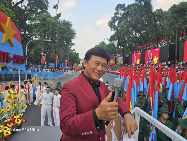 Thanh Thủy, H’Hen Niê chia sẻ xúc động sau Lễ diễu binh 30/4 ảnh 6