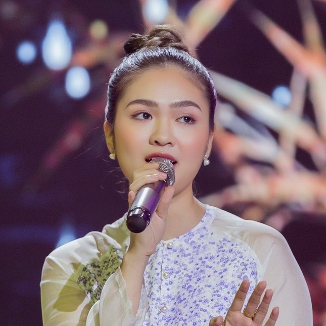 Showbiz 8/5: Tùng Dương nhập viện ảnh 2