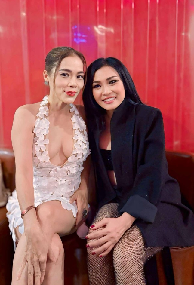 Showbiz 9/5: Mỹ Lệ nể Phương Thanh ảnh 1