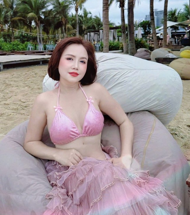 Showbiz 26/5: Cao Minh Đạt có con ở tuổi 50 ảnh 2