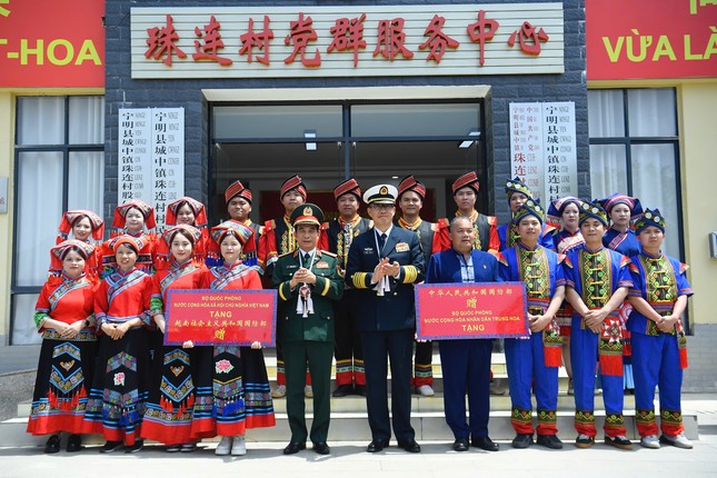 Hình ảnh Giao lưu hữu nghị Quốc phòng Việt Nam - Trung Quốc ảnh 7