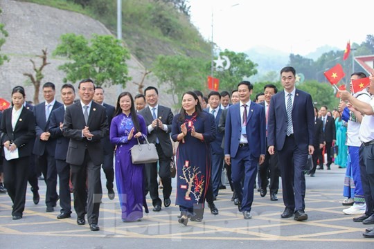 Đoàn đại biểu cấp cao Ủy ban Trung ương MTTQ Việt Nam thăm, giao lưu tại Trung Quốc ảnh 1
