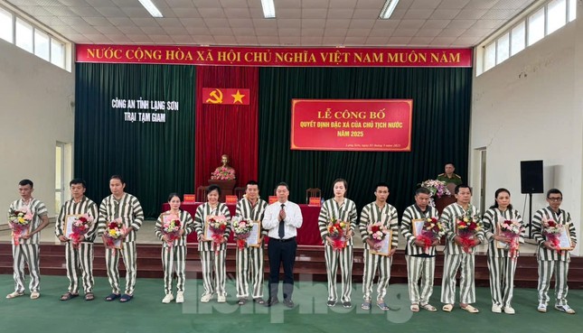 Nhiều phạm nhân Lạng Sơn hưởng đặc xá của Chủ tịch nước dịp 30/4 ảnh 1