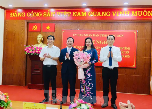 Công bố bổ nhiệm nhiều lãnh đạo tỉnh Lạng Sơn ảnh 3