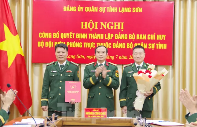 Công bố quyết định thành lập Đảng bộ Ban chỉ huy Bộ đội biên phòng tỉnh Lạng Sơn ảnh 2