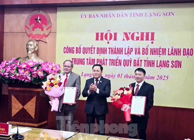 Lạng Sơn công bố thành lập, bổ nhiệm lãnh đạo Trung tâm Phát triển quỹ đất ảnh 3