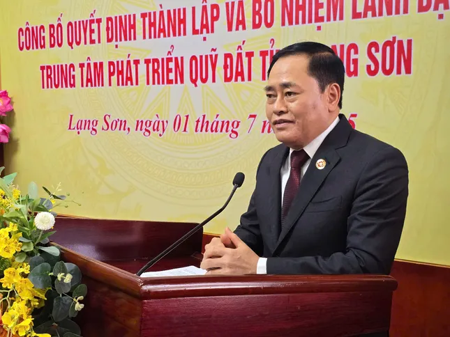 Lạng Sơn công bố thành lập, bổ nhiệm lãnh đạo Trung tâm Phát triển quỹ đất ảnh 2