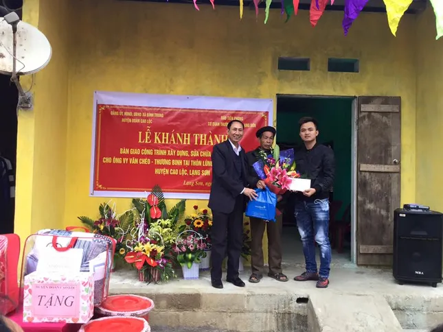 Phóng viên Tiền Phong nhận Bằng khen của Chủ tịch tỉnh Lạng Sơn ảnh 2