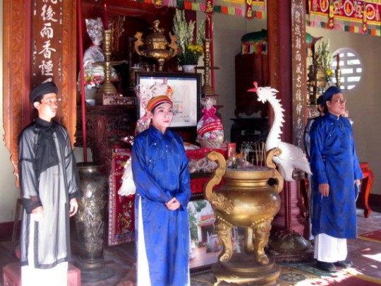 Mẹ của Đào Duy Từ đã làm gì khi ông bị tước bỏ giải Á nguyên?