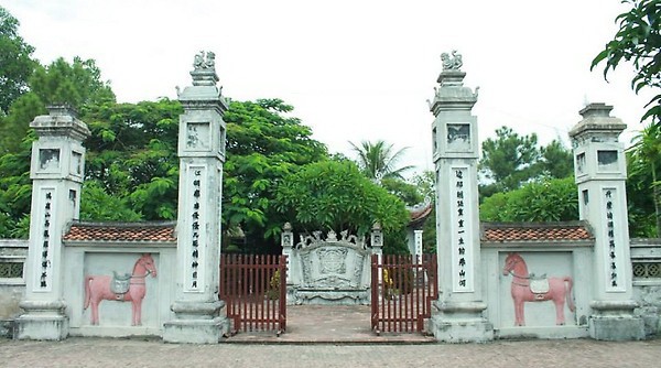 Nguyễn Xí mất vì lí do gì?