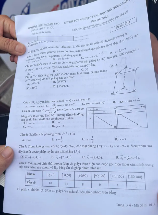 Sỹ tử hoàn thành 'môn thi áp lực nhất': Cập nhật đề thi, giải đề Toán ảnh 10