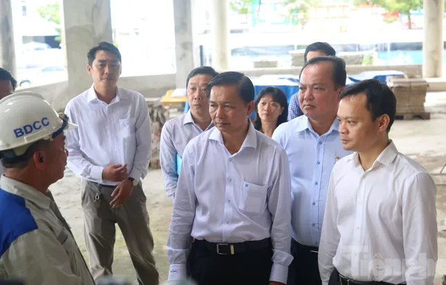 Chủ tịch Cần Thơ kiểm tra, tìm cách gỡ dự án bệnh viện nghìn tỷ 'đắp chiếu' ảnh 1