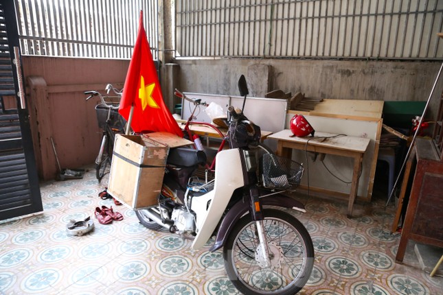 Cựu binh 76 tuổi chạy xe máy xuyên Việt xem lễ diễu binh 30/4: &apos;Tôi đã hoàn thành tâm nguyện&apos; ảnh 4