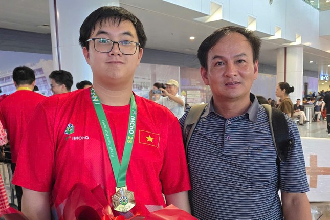 Nam sinh xứ Nghệ chinh phục kỳ thi hóa học 'khó nhất hành tinh' ảnh 6