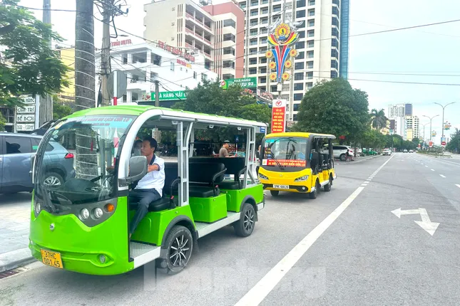 Gỡ khó cho hoạt động xe điện bốn bánh ở Cửa Lò ảnh 3