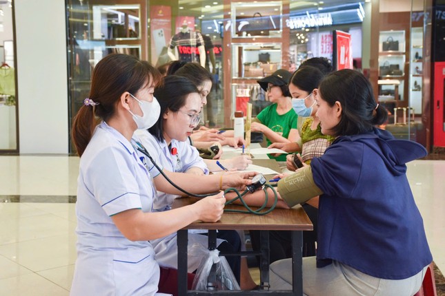 Giọt hồng yêu thương xứ Nghệ ảnh 3