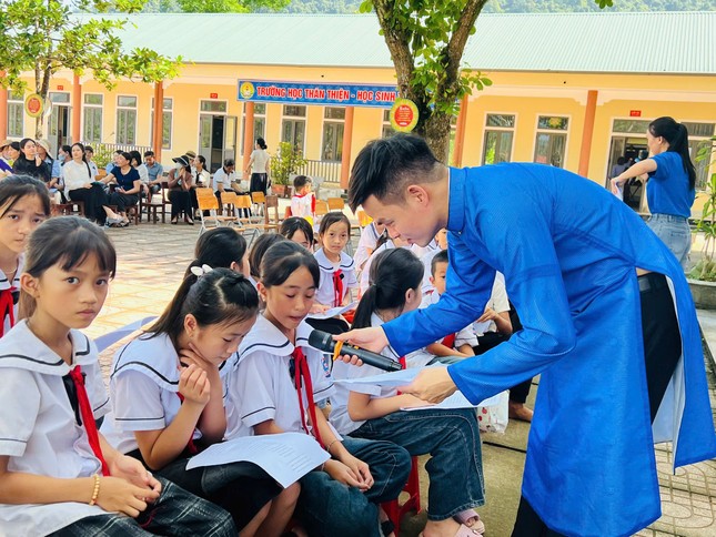 Nhiều hoạt động ý nghĩa hưởng ứng chiến dịch thanh niên tình nguyện Hè ảnh 7