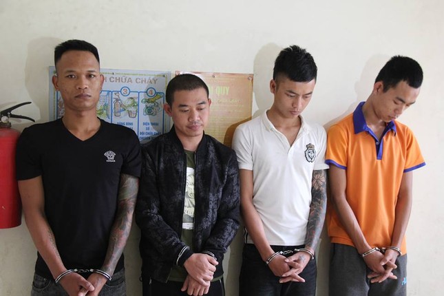 Bắt giữ nhóm giang hồ cho vay nặng lãi ảnh 2