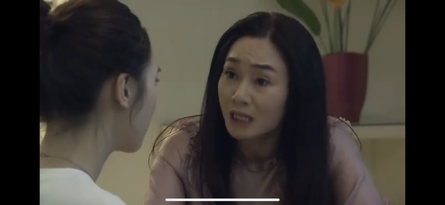 Đừng bắt em phải quên 9: Em gái mưa thả thính trắng trợn, Ngân vẫn tin chồng ảnh 2