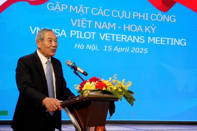 Cựu phi công Việt Nam - Hoa Kỳ: Đụng độ trên bầu trời Hà Nội, tái ngộ dưới mặt đất ảnh 6