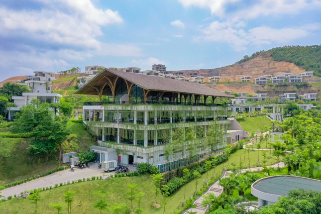 Ivory Villas &amp; Resort - Khu nghỉ dưỡng xanh cao cấp tại Hòa Bình ảnh 2