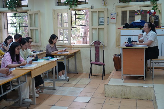 Hà Nội: Lưu ý &apos;vàng&apos; khi làm thủ tục dự thi, nhập học lớp 10 ảnh 1