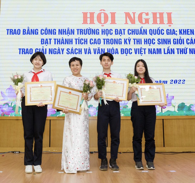 Cô giáo sinh đúng năm Giải phóng miền Nam kể chuyện cha mình – người lính và bài học làm người ảnh 3