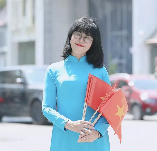 Hiệu trưởng nhắn nhủ học sinh trước giờ G 'giành vé' vào lớp 10 ảnh 1