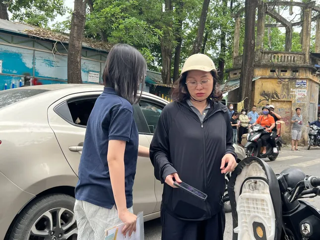 Hà Nội: Mang điện thoại vào phòng thi lớp 10, thí sinh bị đình chỉ ảnh 1