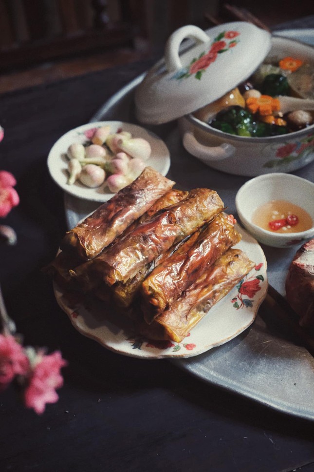 Cô gái làm mâm cơm Tết bằng 'chất liệu' đặc biệt, dân mạng trầm trồ 'khó tin' ảnh 13