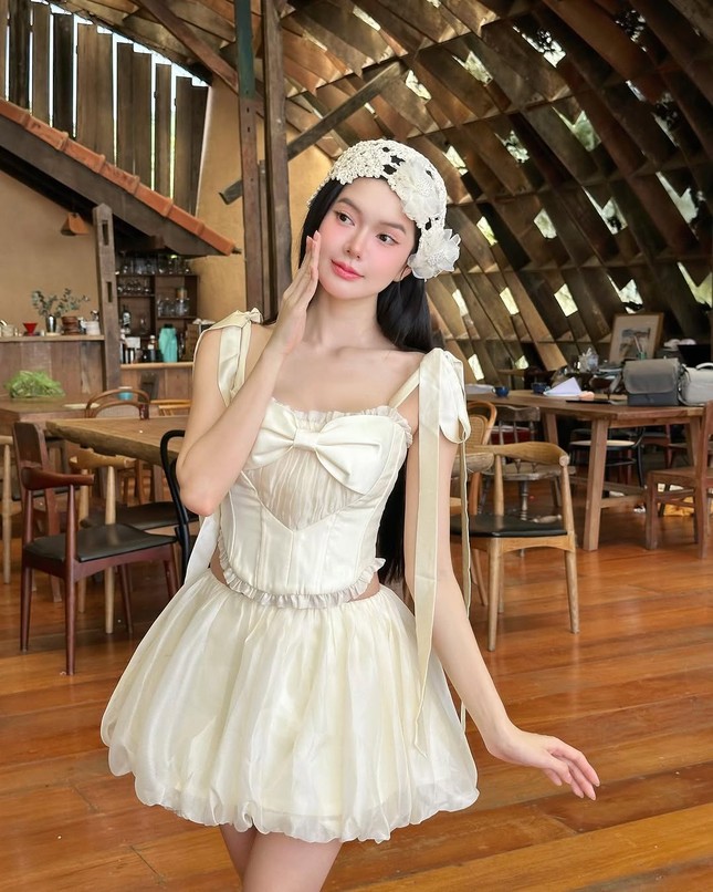 Nàng thơ nhảy cùng Soobin được dân mạng khen ‘khí chất công chúa’ là ai? ảnh 10