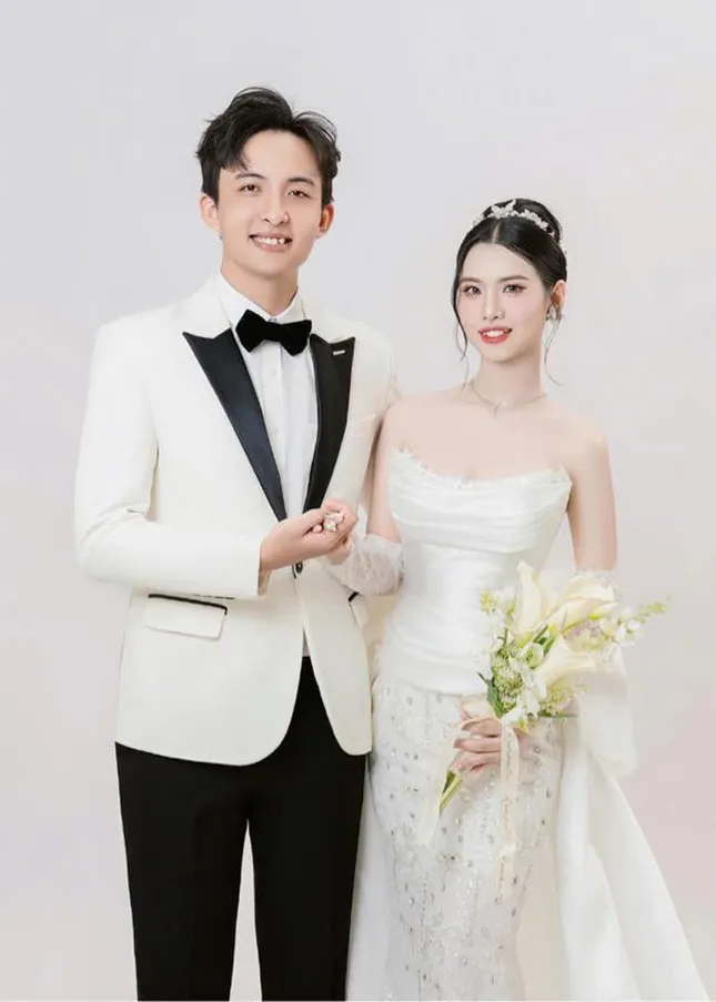 Chị gái lấy chồng, em trai cưới vợ cùng ngày ảnh 2