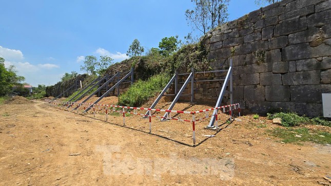 Gia cố tường phía Bắc Thành nhà Hồ do sạt lở ảnh 12