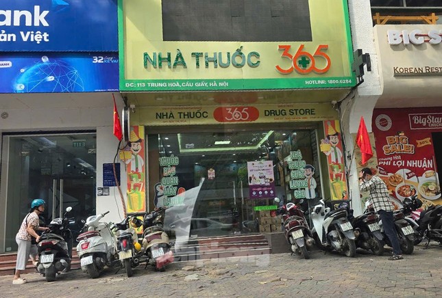 Hà Nội: Nhiều nhà thuốc &apos;vô tư&apos; bán thuốc kê đơn mà không cần đơn của bác sỹ ảnh 3