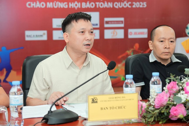 16 đội bóng tranh tài tại Giải bóng đá Cúp Nhà báo và Công luận lần thứ IV năm 2025 ảnh 2