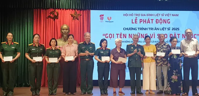Phát động chương trình tri ân liệt sĩ &apos;Gọi tên những vì sao đất nước&apos; ảnh 1