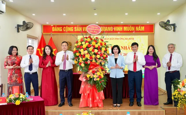 Kỳ họp HĐND đặc biệt của 126 xã phường ở Hà Nội ảnh 2