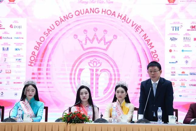 Hoa hậu Hà Trúc Linh: 'Nhiều bạn học người dân tộc thiểu số nhắn tin chúc mừng tôi' ảnh 2