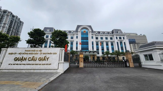 Lãnh đạo Sở Nội vụ Hà Nội nêu phương án đặt trụ sở xã, phường sau sắp xếp ảnh 1
